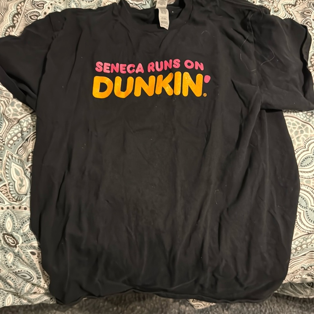 Dunkin Tshirt